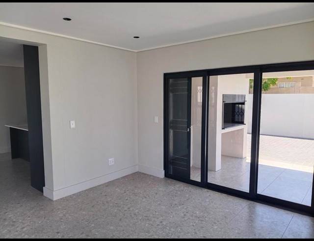 3 BEDROOM PROPERTY TO RENT IN EDEN PARK